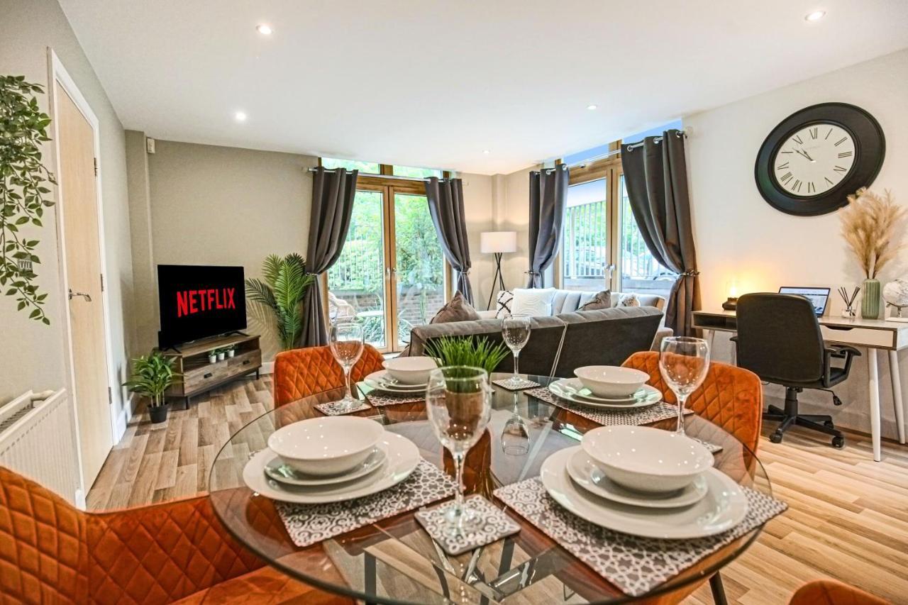 Campbell Park Apartment - City Centre - Free Parking, Balcony, Super-Fast Wifi And Smart Tv With Netflix By Yoko Property Milton Keynes Dış mekan fotoğraf